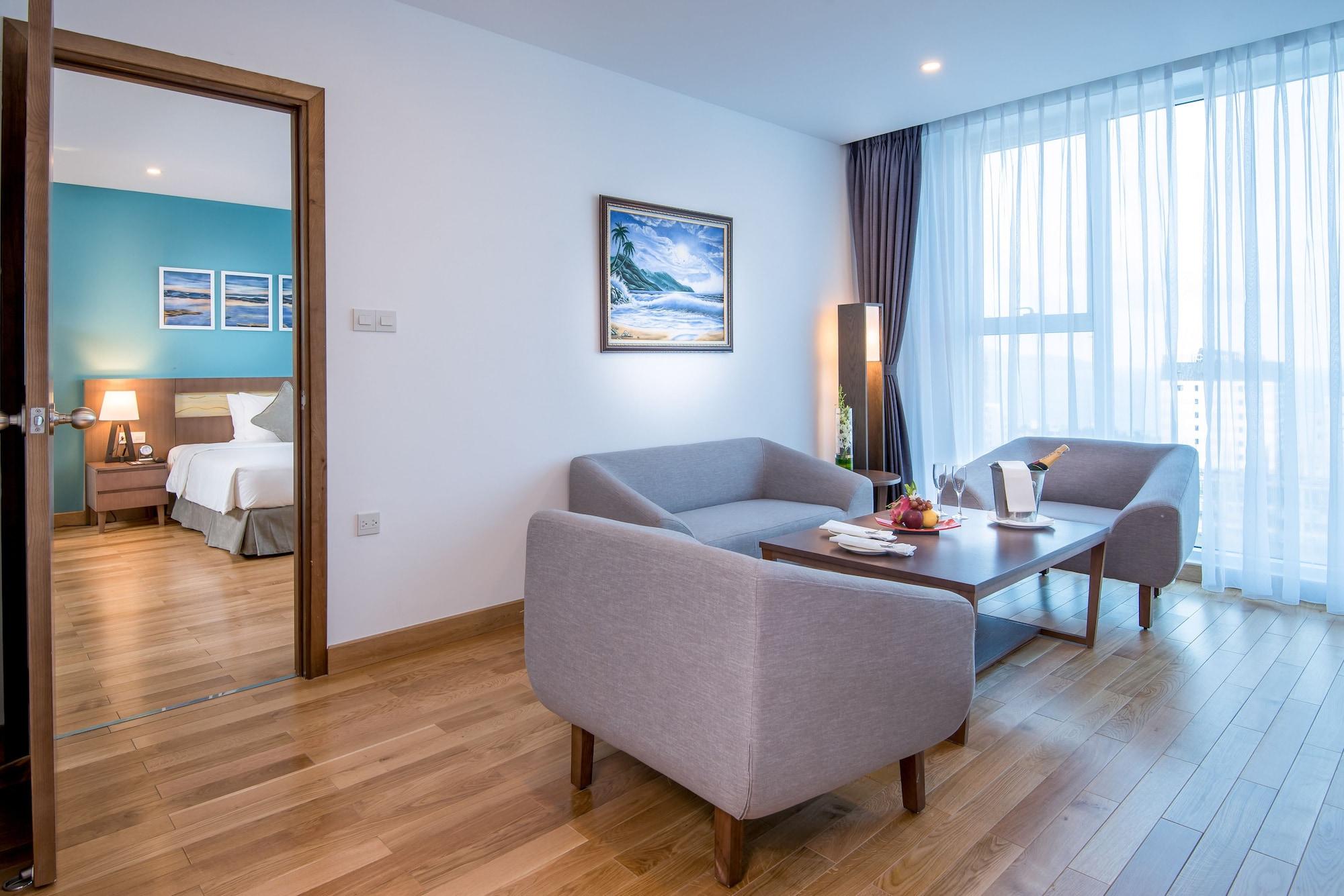होटल Royal Lotus Hotel Danang