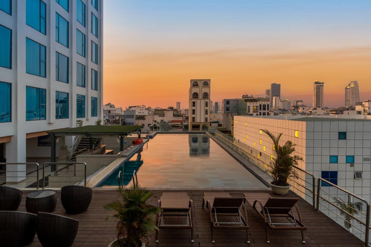 Royal Lotus Hotel Danang होटल Da Nang